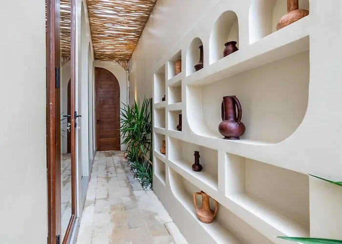 Amani 2 New, Luxury, Mediterranean, Private Pool, チャングー